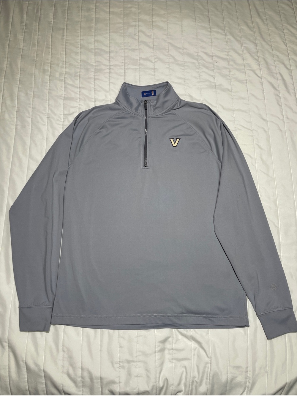 Men's Gray Quarter-Zip Performance Pullover